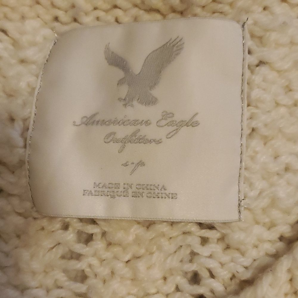 AMERICAN EAGLE creme button down Sweater - image 5